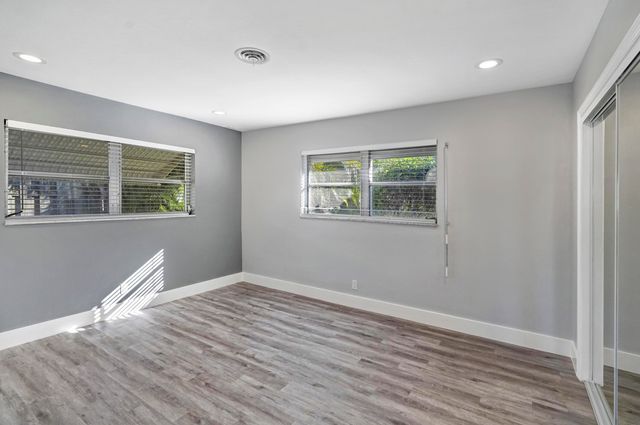 216 NE 31st Street, Boca Raton, FL 33431