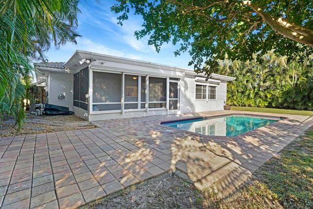 216 NE 31st Street, Boca Raton, FL 33431