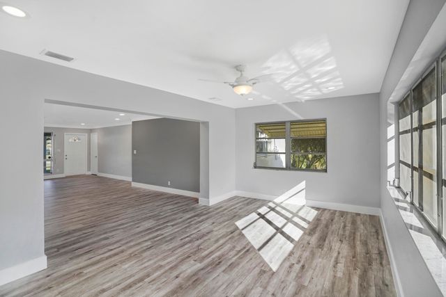 216 NE 31st Street, Boca Raton, FL 33431