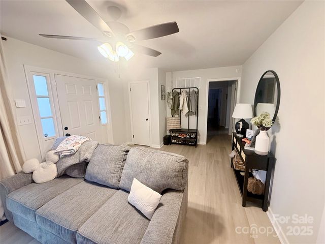 527 Katherine Avenue, Kings Mountain, NC 28086