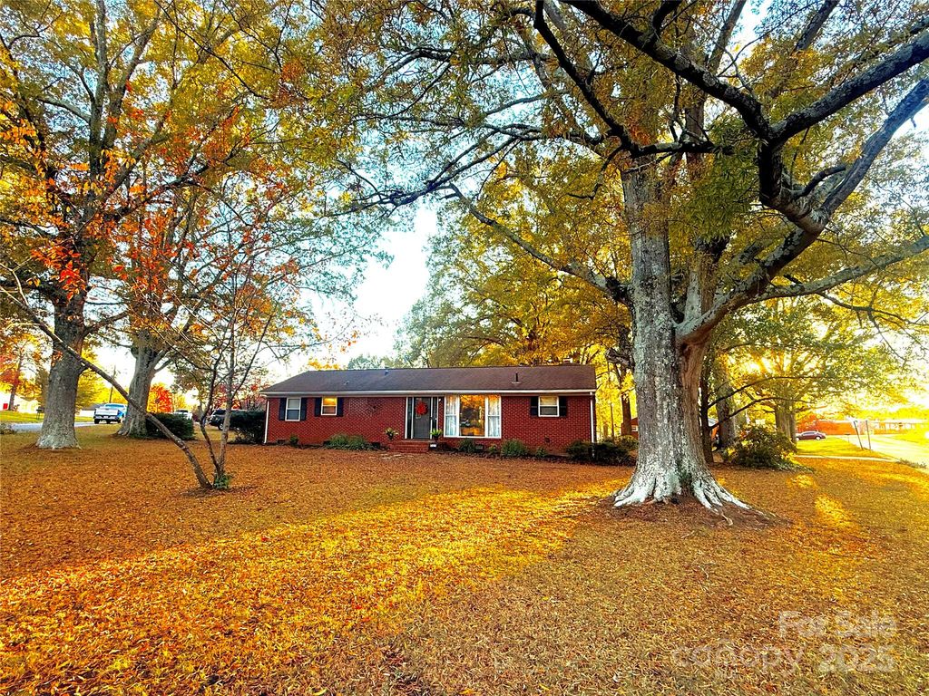 527 Katherine Avenue, Kings Mountain, NC 28086