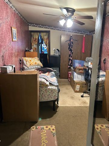 4036 Flower Street, Shasta Lake, CA 96019