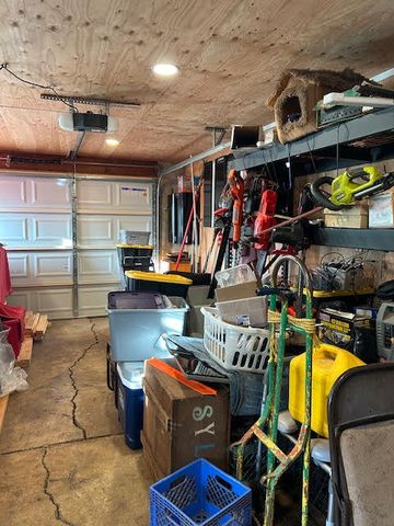 4036 Flower Street, Shasta Lake, CA 96019