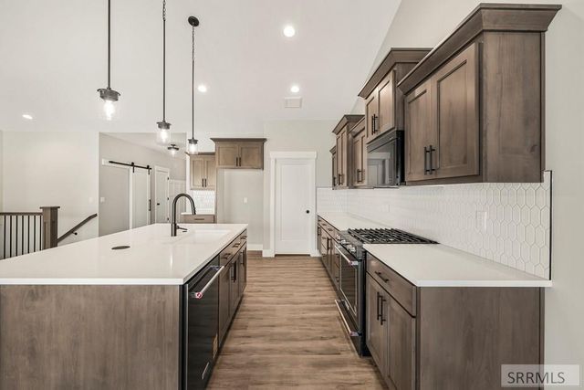 5368 Cypress Creek, Idaho Falls, ID 83401