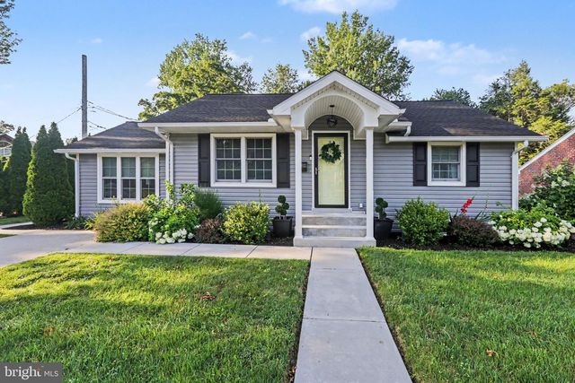 2003 DICKINSON AVE, Camp Hill, PA 17011
