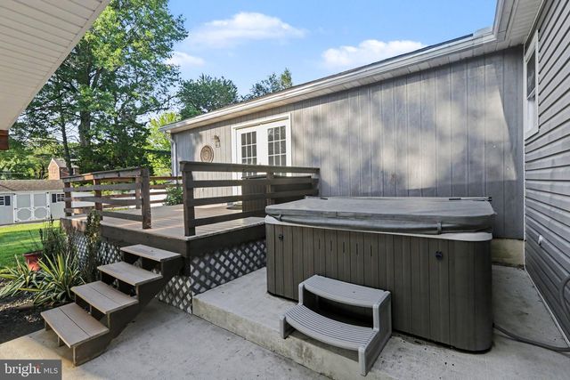 2003 DICKINSON AVE, Camp Hill, PA 17011