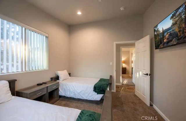 905 W Aeroplane Boulevard, Big Bear City, CA 92314