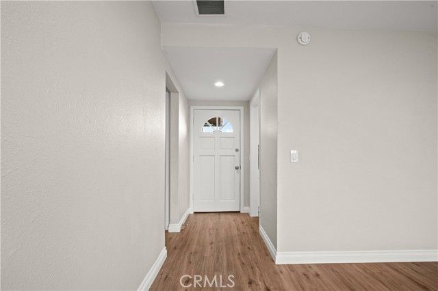 5082 Edinger Avenue, Huntington Beach, CA 92649