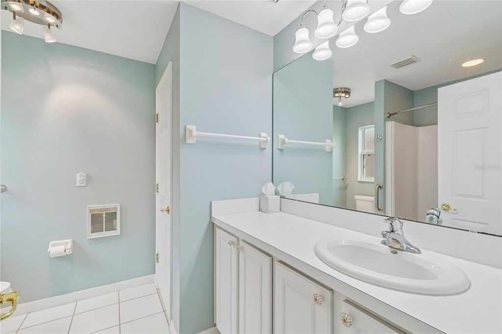 Image 19 of property listing at 213 GRAND CANAL DR, Poinciana, FL 34759