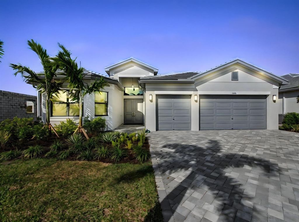 12476 SW Pink Playa Parkway, Port St. Lucie, FL 34987
