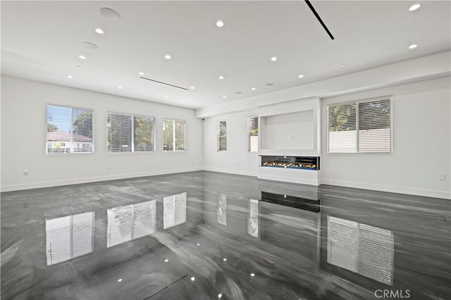 15209 Cohasset, Van Nuys, CA 91405