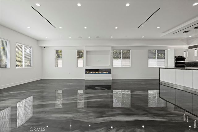 15209 Cohasset, Van Nuys, CA 91405
