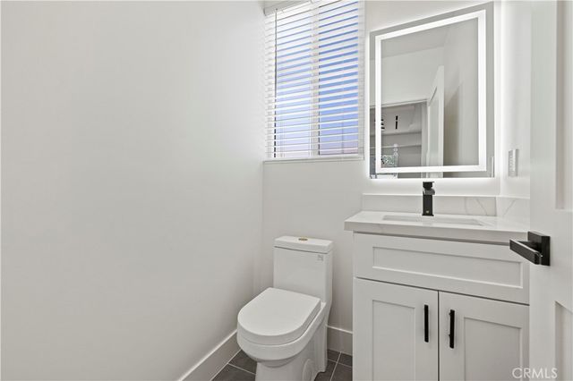 15209 Cohasset, Van Nuys, CA 91405