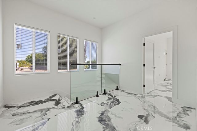 15209 Cohasset, Van Nuys, CA 91405