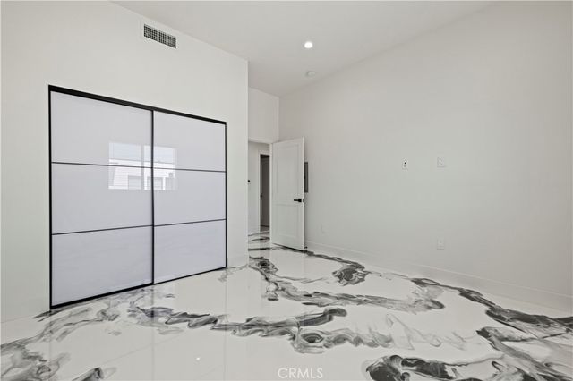 15209 Cohasset, Van Nuys, CA 91405