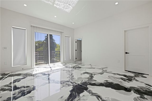 15209 Cohasset, Van Nuys, CA 91405