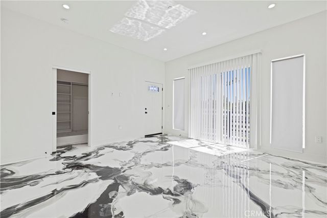 15209 Cohasset, Van Nuys, CA 91405