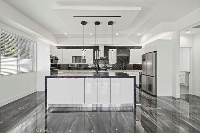 15209 Cohasset, Van Nuys, CA 91405