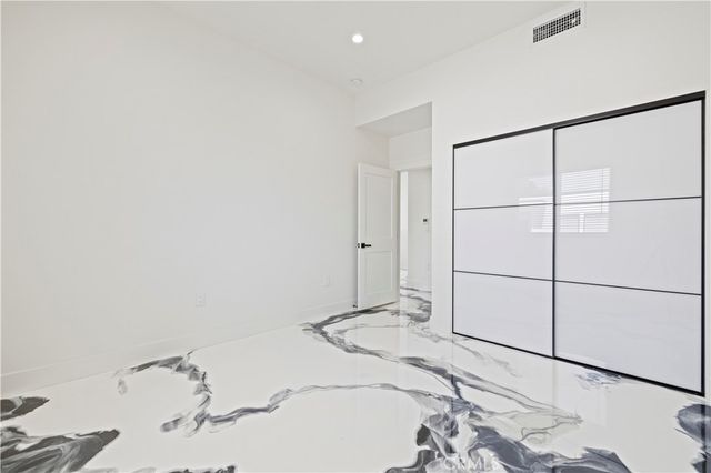 15209 Cohasset, Van Nuys, CA 91405