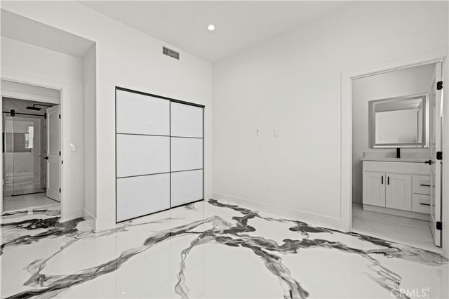 15209 Cohasset, Van Nuys, CA 91405