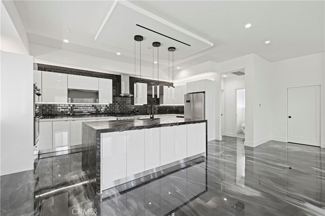 15209 Cohasset, Van Nuys, CA 91405