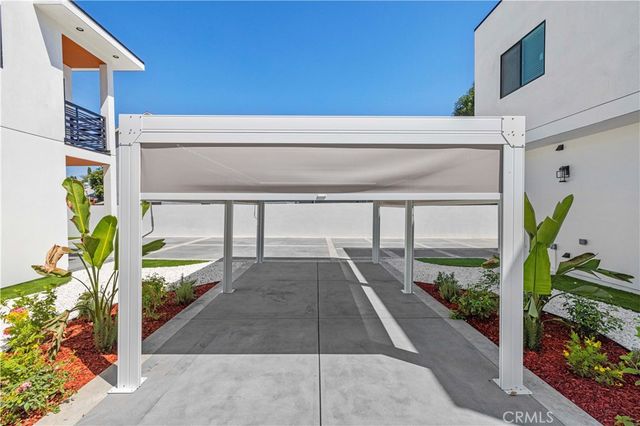 15209 Cohasset, Van Nuys, CA 91405