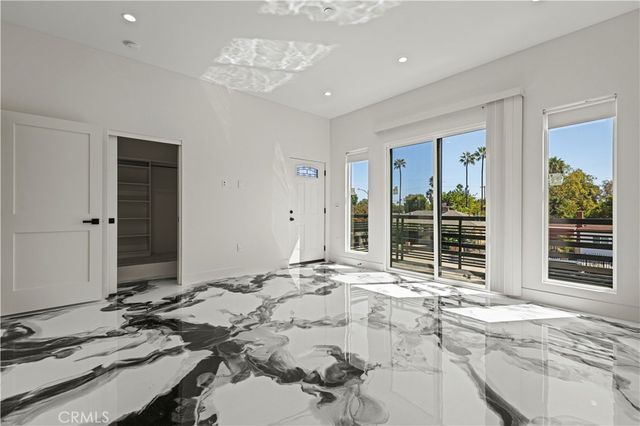 15209 Cohasset, Van Nuys, CA 91405