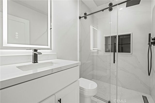 15209 Cohasset, Van Nuys, CA 91405