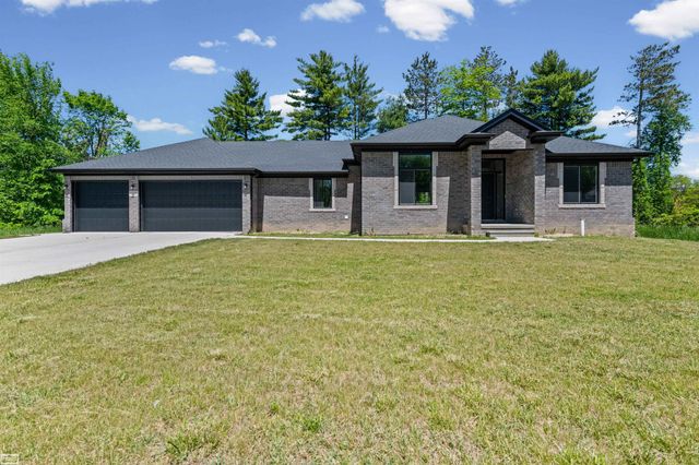 3702 N Athanasia Way, Fort Gratiot, MI 48059