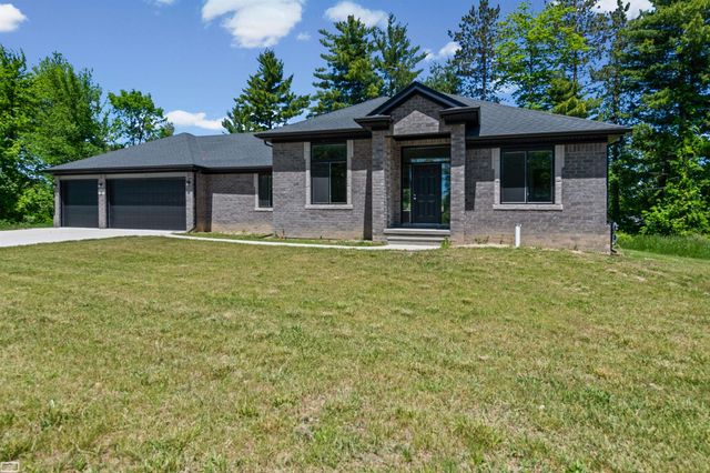 3702 N Athanasia Way, Fort Gratiot, MI 48059