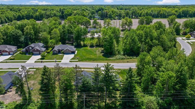 3702 N Athanasia Way, Fort Gratiot, MI 48059