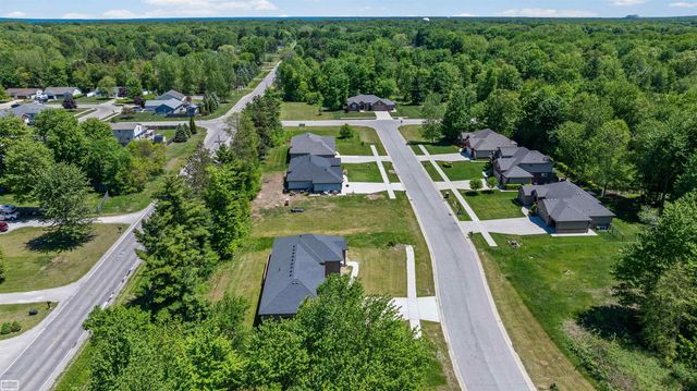3702 N Athanasia Way, Fort Gratiot, MI 48059