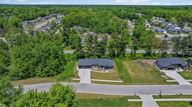 3702 N Athanasia Way, Fort Gratiot, MI 48059
