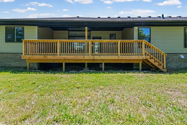 3702 N Athanasia Way, Fort Gratiot, MI 48059