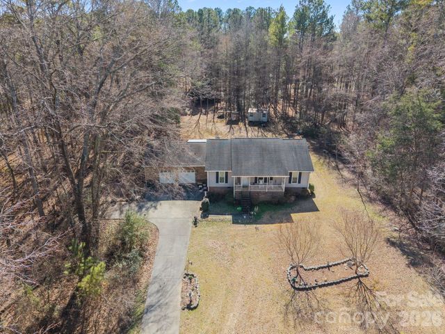 3179 Great Falls Highway, Lancaster, SC 29720