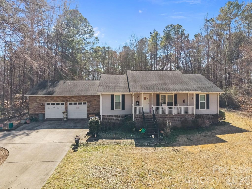 3179 Great Falls Highway, Lancaster, SC 29720