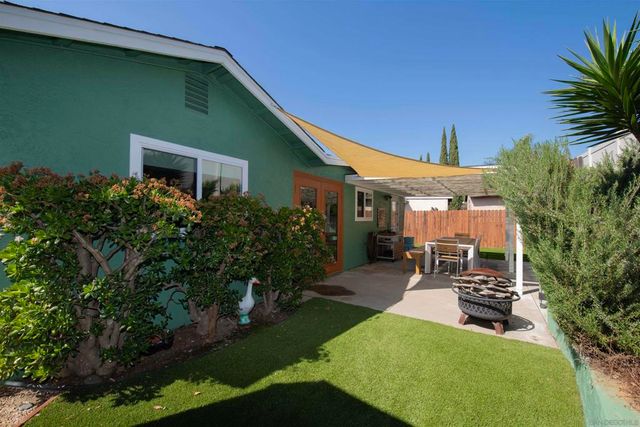 822 Laurelwood Ct, San Marcos, CA 92069