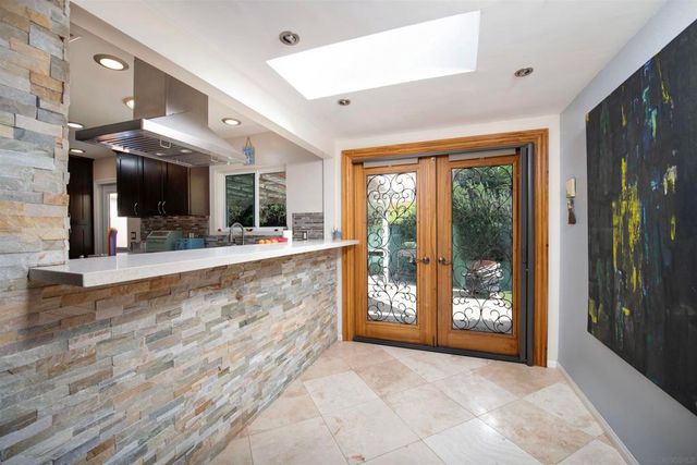 822 Laurelwood Ct, San Marcos, CA 92069