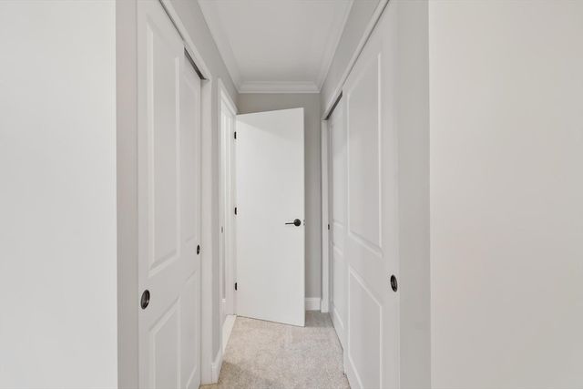 234 Nesmith St 24, Lowell, MA 01852