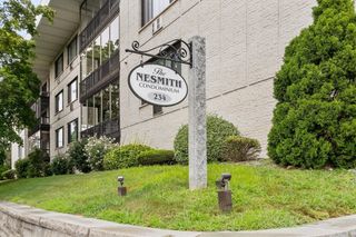 234 Nesmith St 24, Lowell, MA 01852