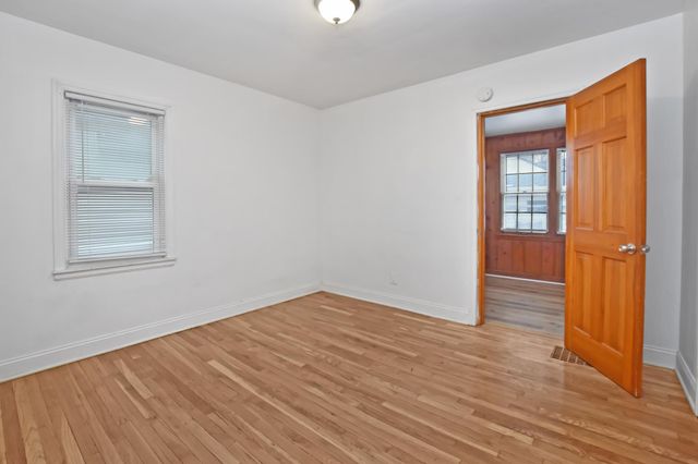 2125 44th Avenue N, Minneapolis, MN 55412