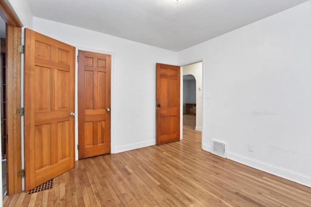 2125 44th Avenue N, Minneapolis, MN 55412