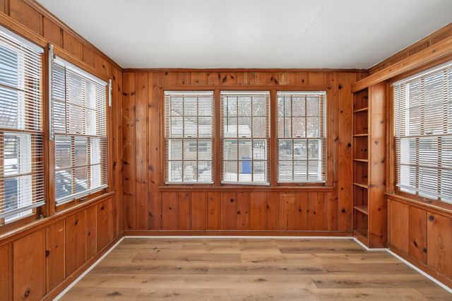 2125 44th Avenue N, Minneapolis, MN 55412