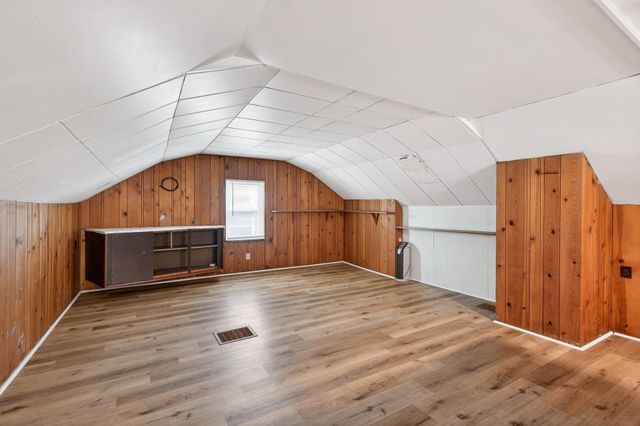 2125 44th Avenue N, Minneapolis, MN 55412