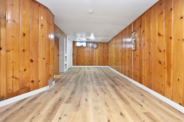 2125 44th Avenue N, Minneapolis, MN 55412