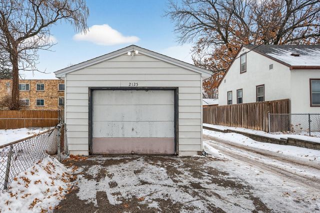 2125 44th Avenue N, Minneapolis, MN 55412