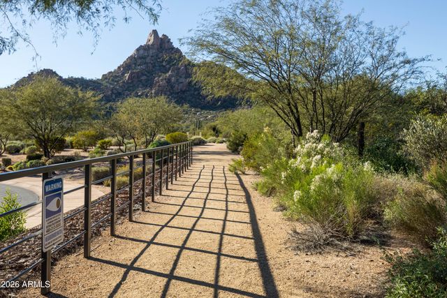 10437 E Monterra Way, Scottsdale, AZ 85262