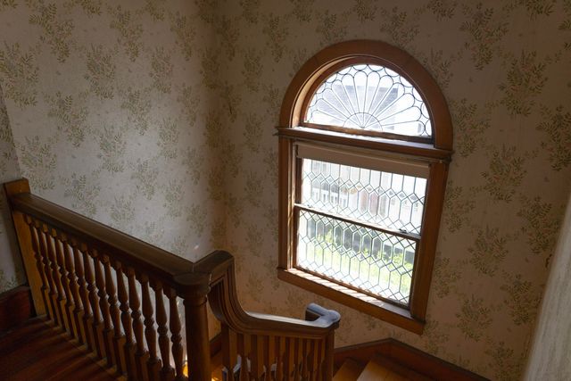 216 BLUFF Street, Council Bluffs, IA 51503