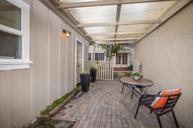 4107 Mackay Drive, Palo Alto, CA 94306