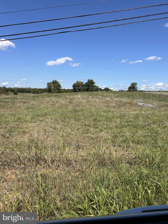 17038 BROADFORDING RD, Hagerstown, MD 21740